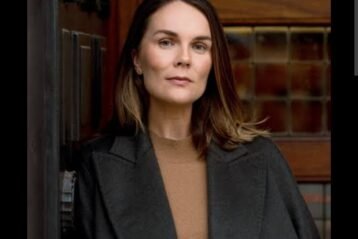 Caro Claire Burke